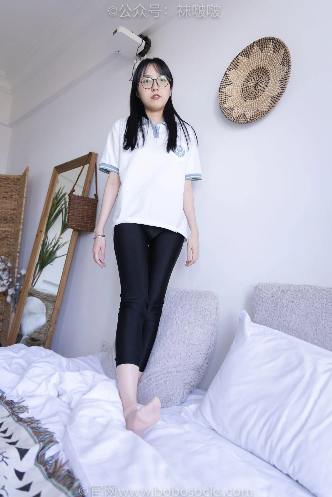 [BoBoSocks袜啵啵]NO.044 稚予-贝壳头、匡威帆布鞋、短肉丝 [154P]插图3